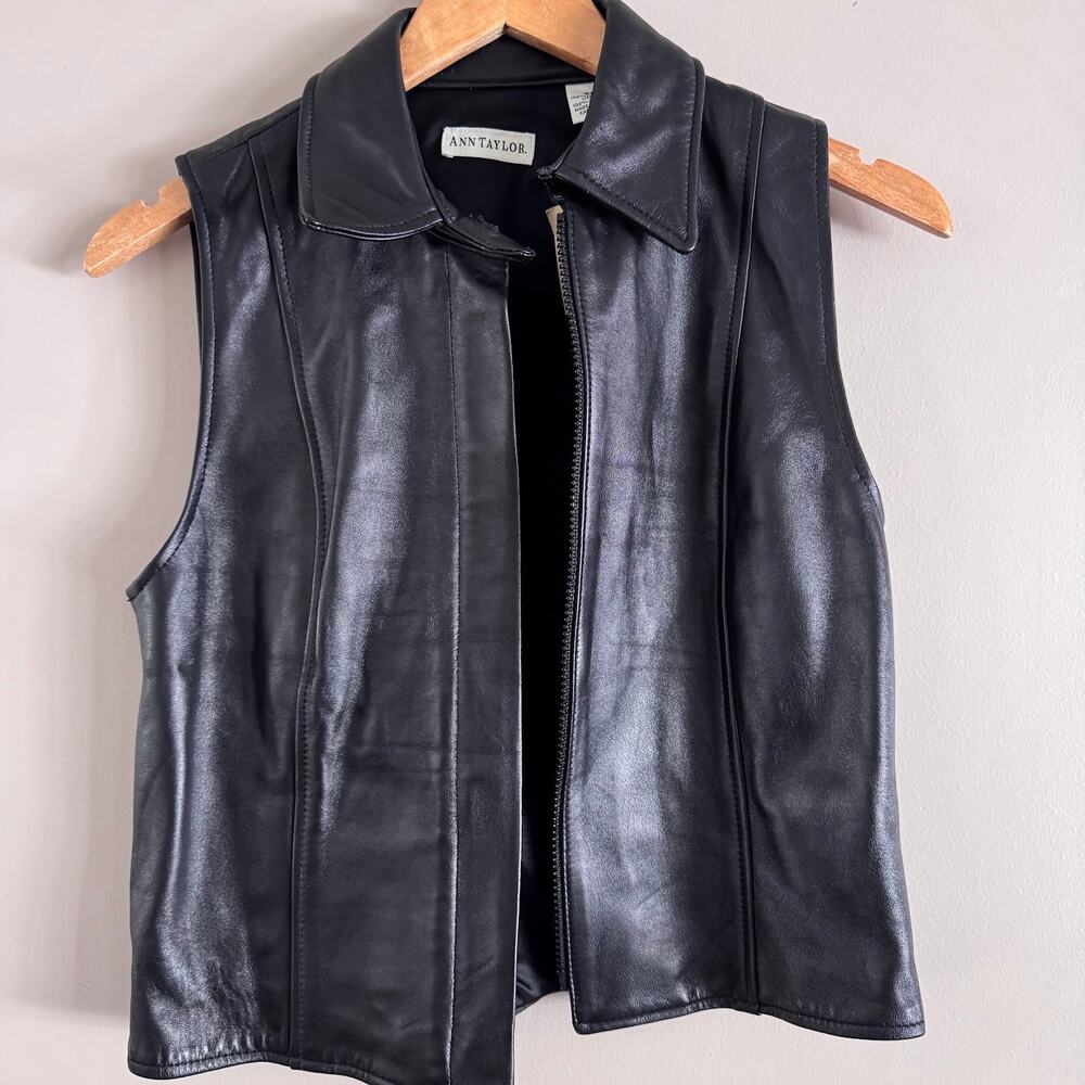 Vintage Ann Taylor Black Leather Full Zip Collared Vest Jacket USA XS Rare - Picture 5 of 6